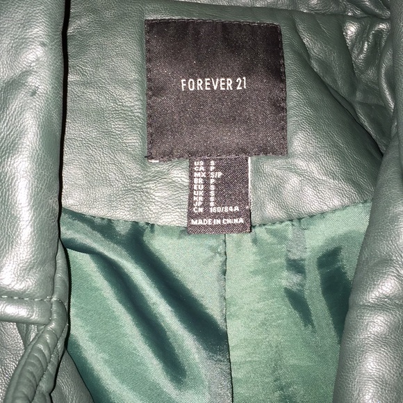 Leather jacket - Picture 2 of 4